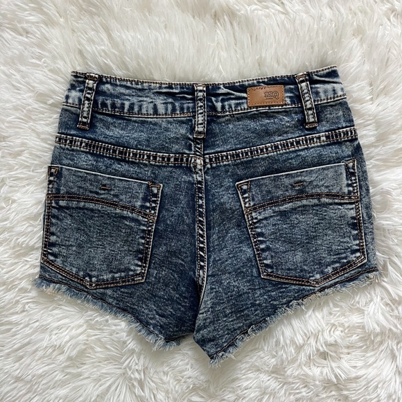 RSQ High-waisted Dark-Wash Ripped Denim Shorts Size 0, XS - Picture 7 of 14